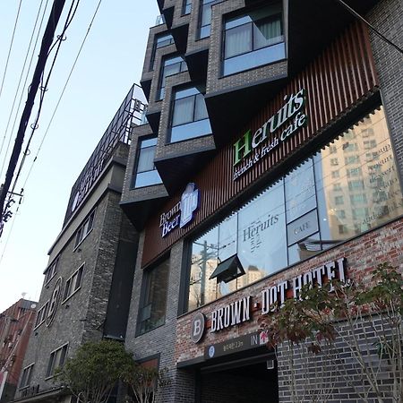 Brown Dot Hotel Changwon Luaran gambar
