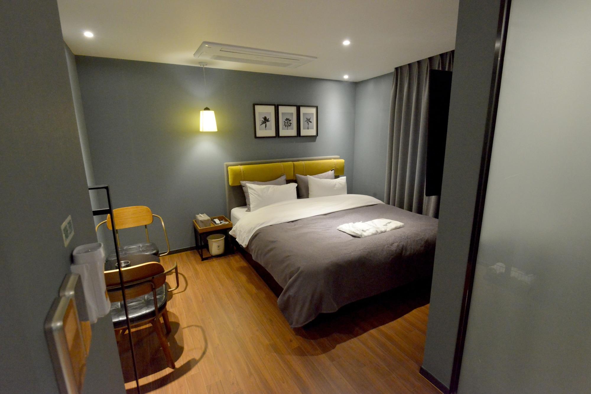 Brown Dot Hotel Changwon Luaran gambar