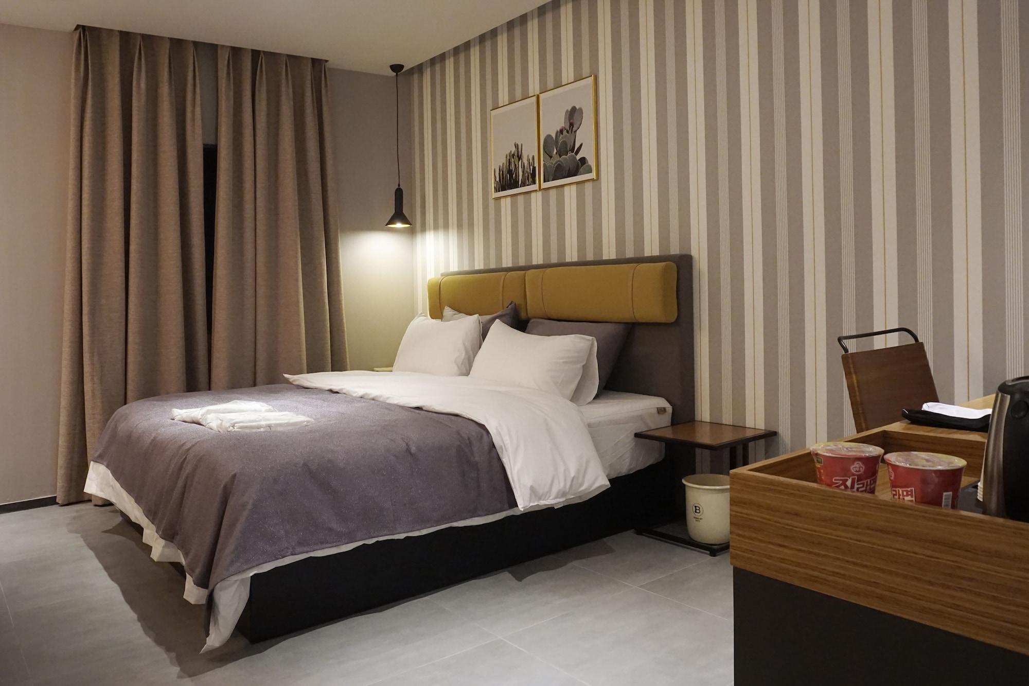 Brown Dot Hotel Changwon Luaran gambar