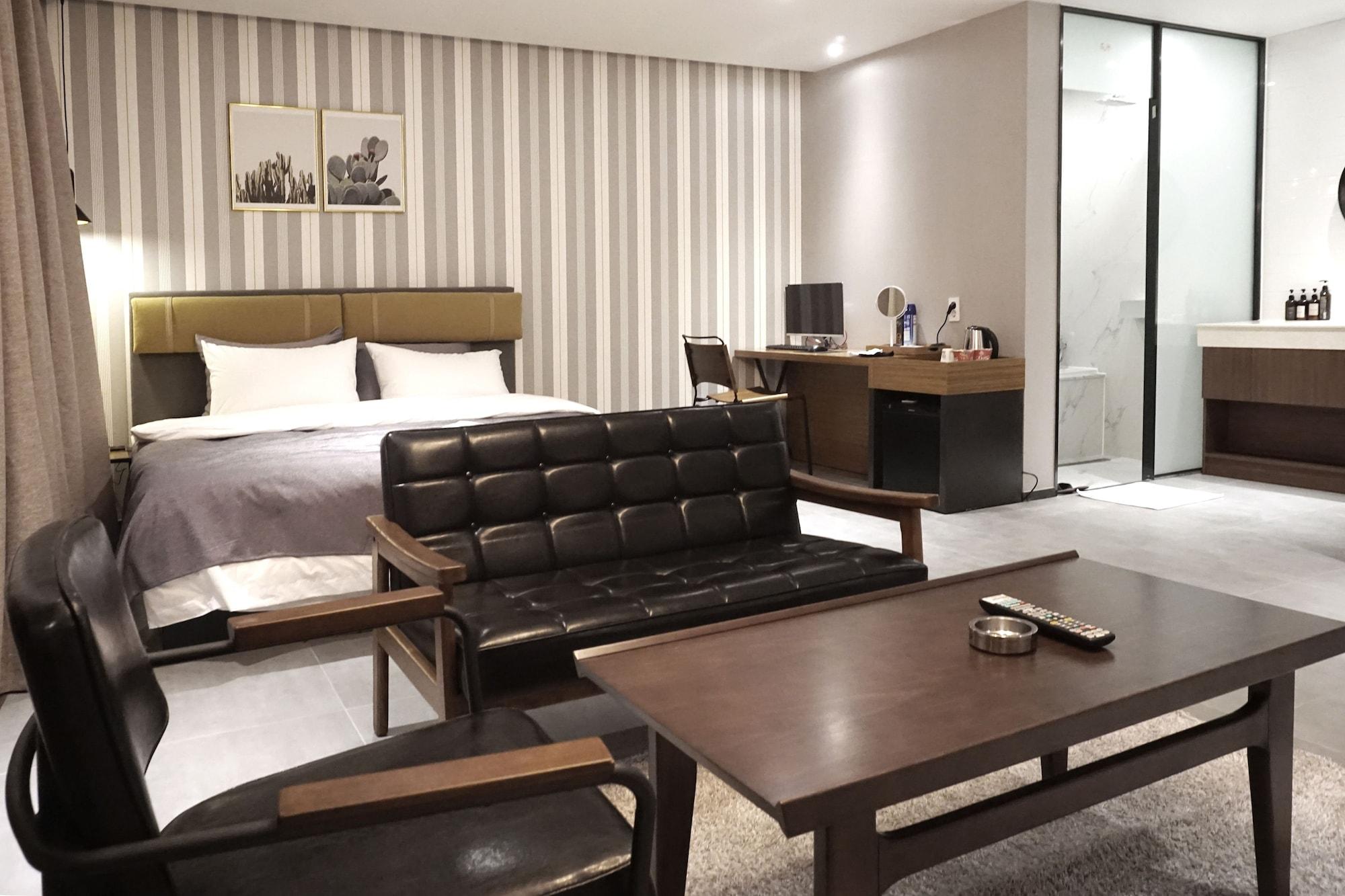 Brown Dot Hotel Changwon Luaran gambar