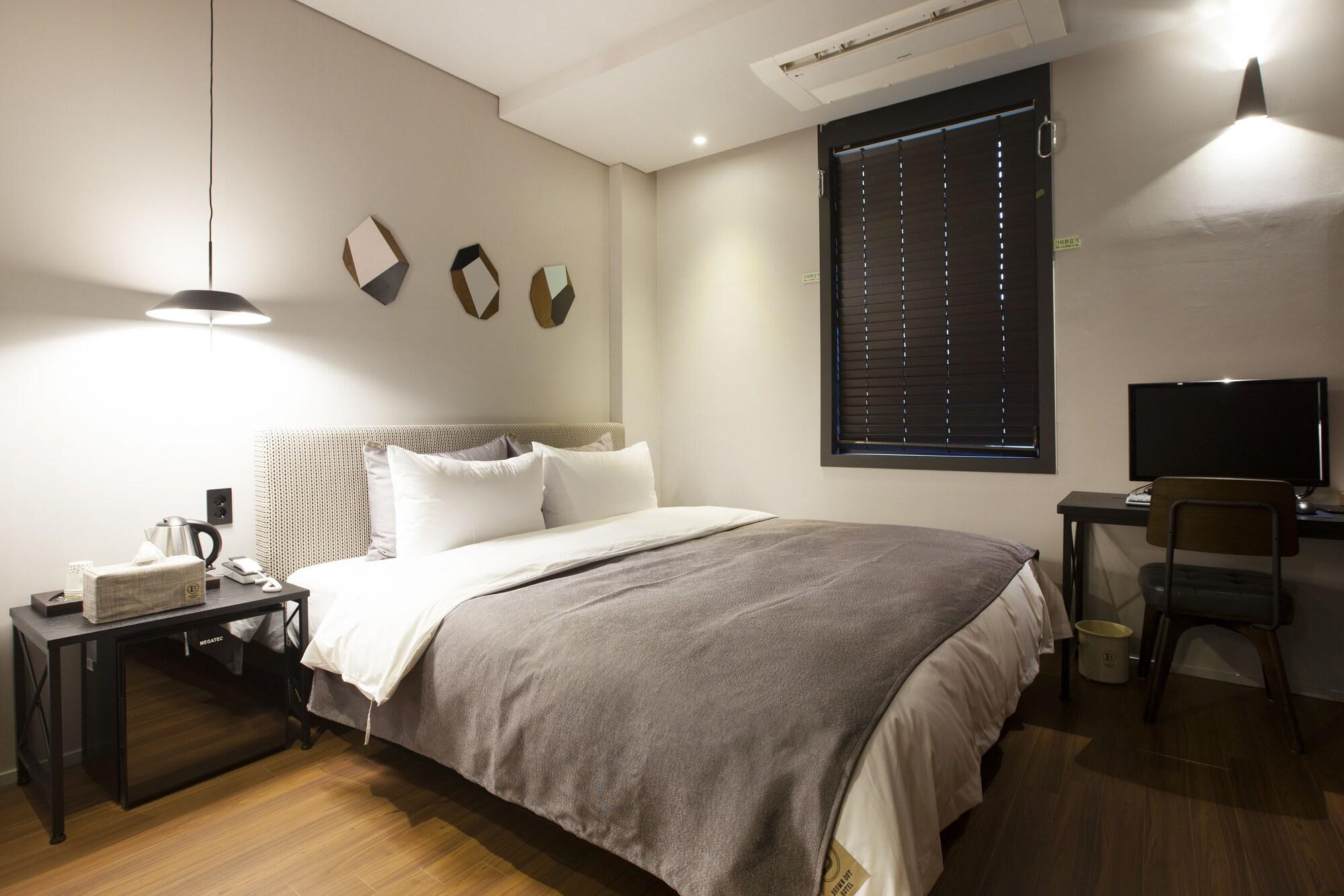 Brown Dot Hotel Changwon Luaran gambar