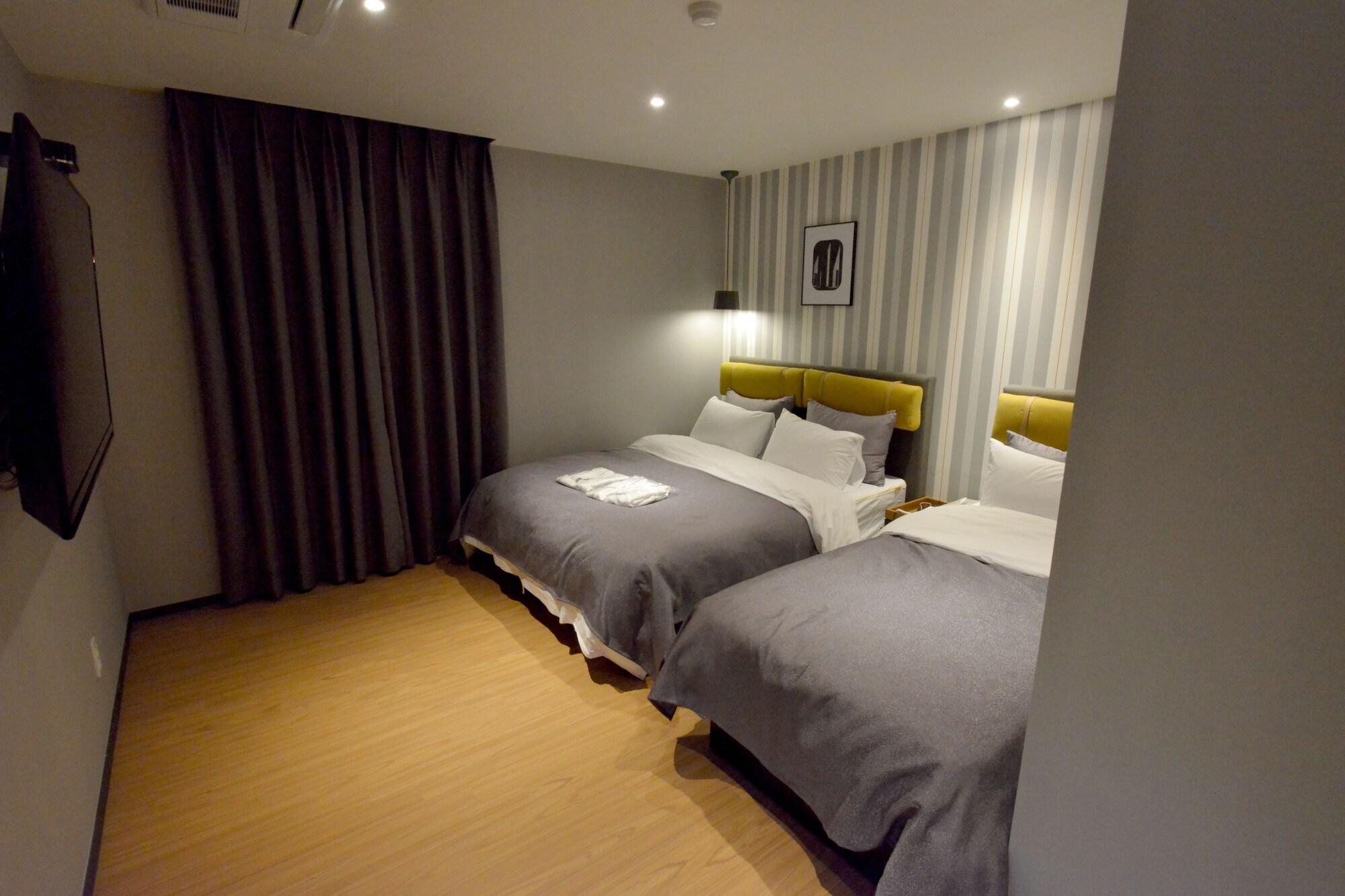 Brown Dot Hotel Changwon Luaran gambar