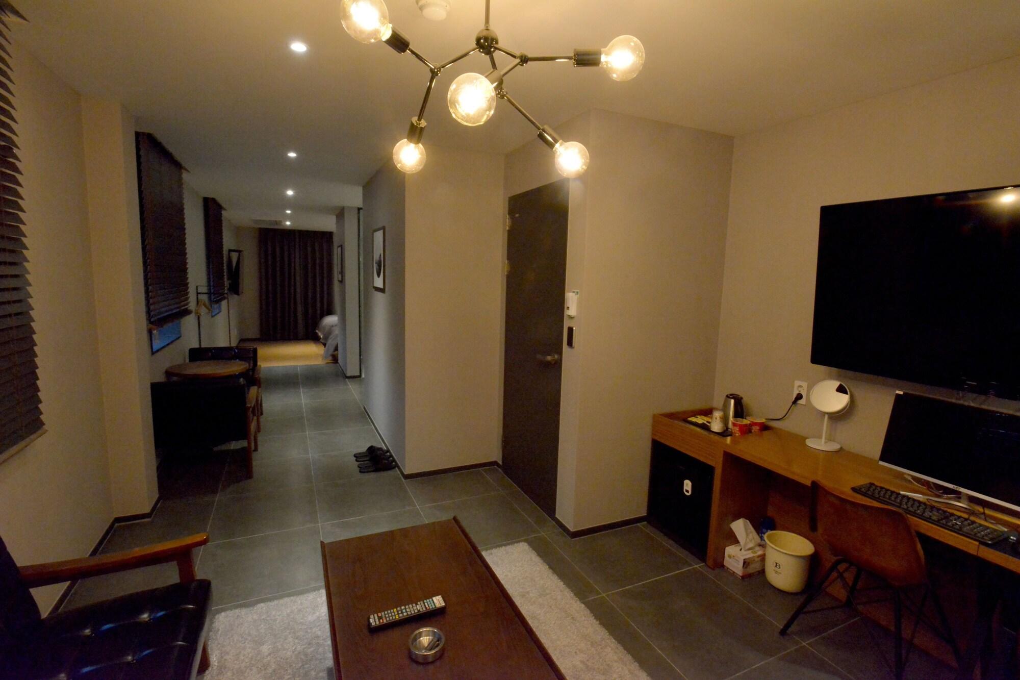 Brown Dot Hotel Changwon Luaran gambar