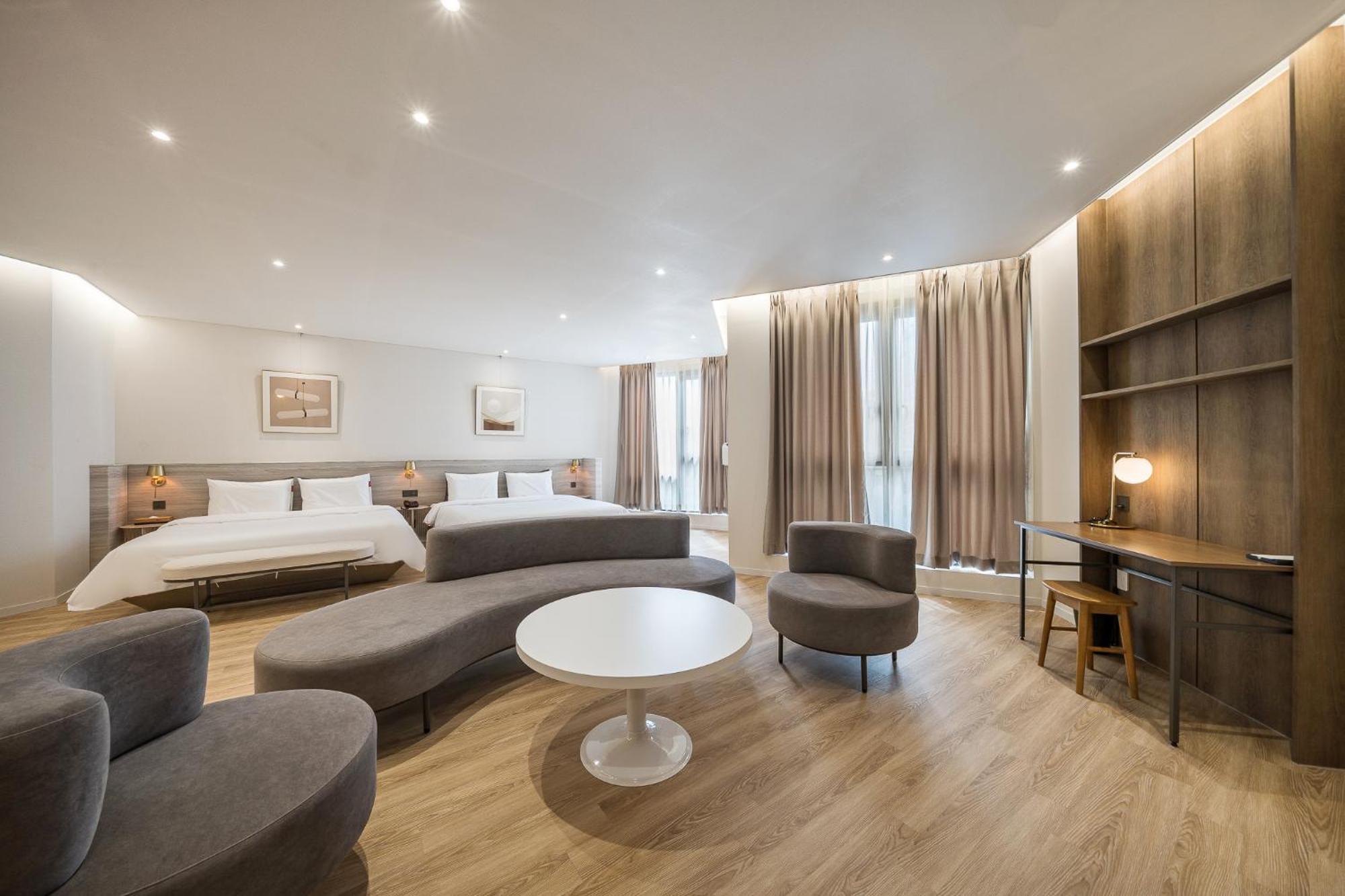 Brown Dot Hotel Changwon Luaran gambar