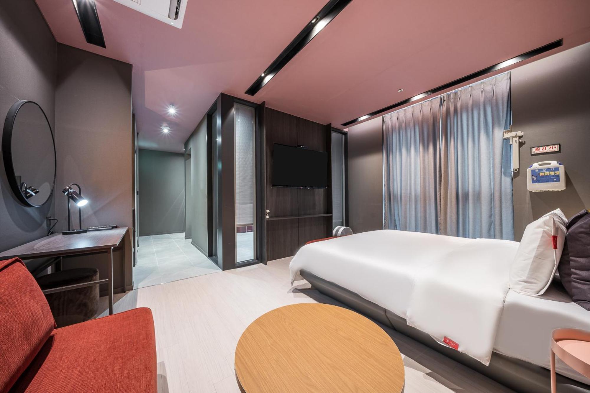 Brown Dot Hotel Changwon Luaran gambar
