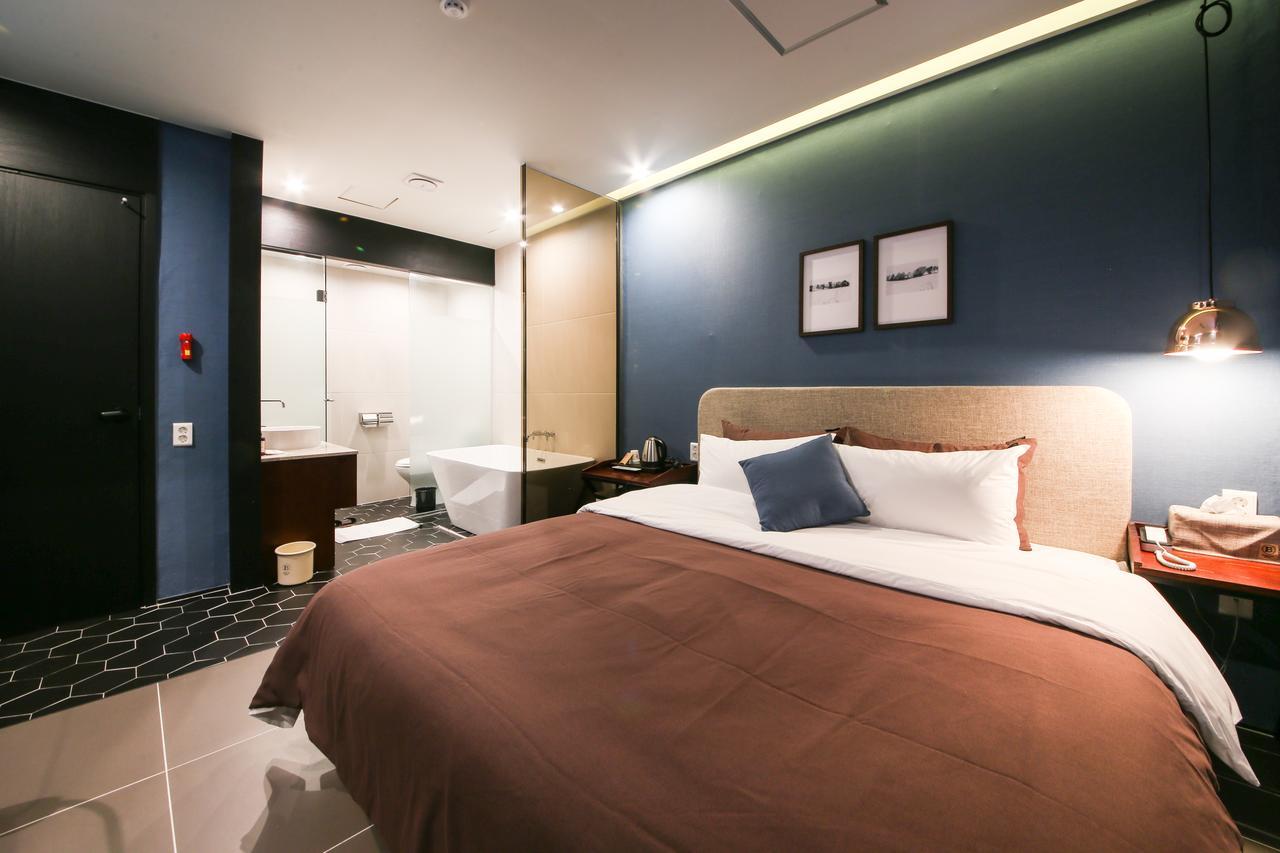 Brown Dot Hotel Changwon Luaran gambar